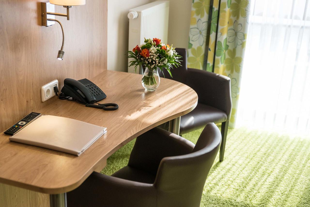 Hotel Sixt Rohr in Niederbayern Экстерьер фото