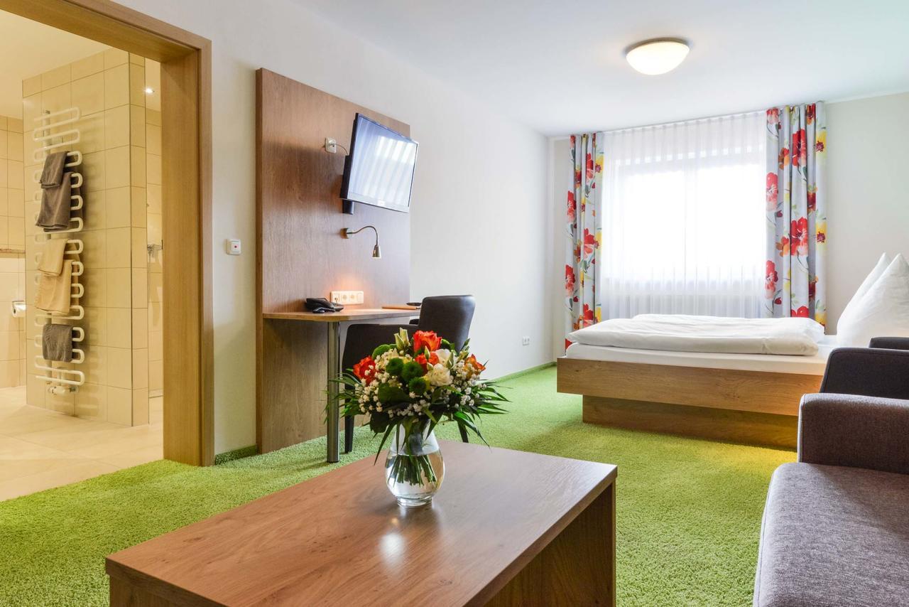 Hotel Sixt Rohr in Niederbayern Экстерьер фото