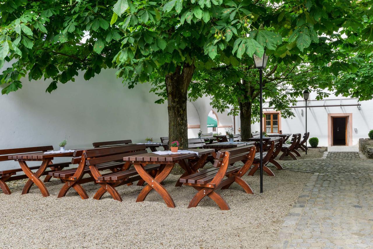Hotel Sixt Rohr in Niederbayern Экстерьер фото